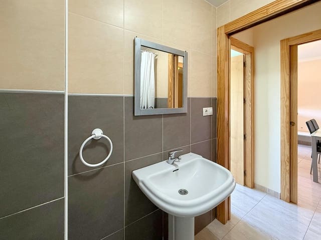 2 makuuhuone Huoneisto myytävänä paikassa Purchena - 80 000 € (Ref: 9411162)