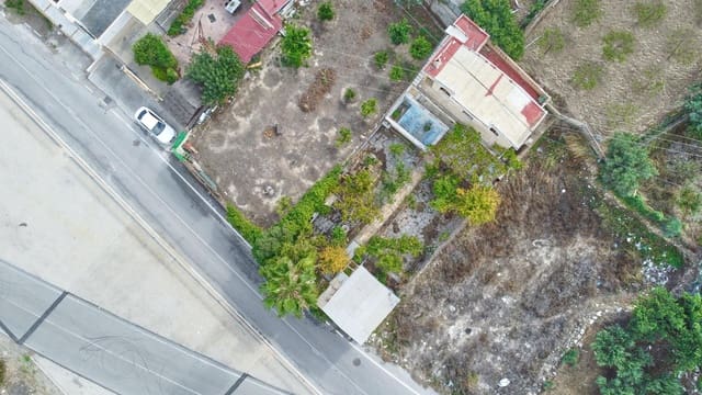 Chalet de 4 habitaciones en Macael en venta con piscina - 120.000 € (Ref: 9411163)