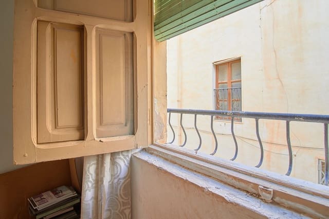 6 bedroom Terraced Villa for sale in Macael - € 38,000 (Ref: 9435148)