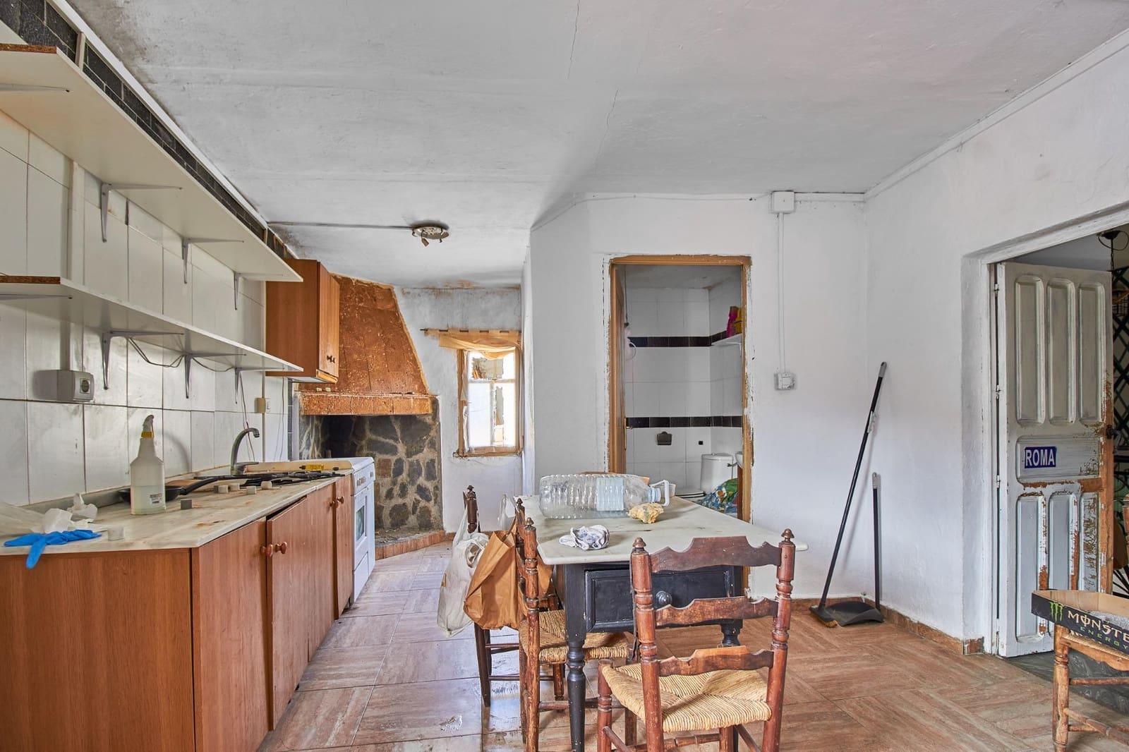 6 bedroom Terraced Villa for sale in Macael - € 38,000 (Ref: 9435148)