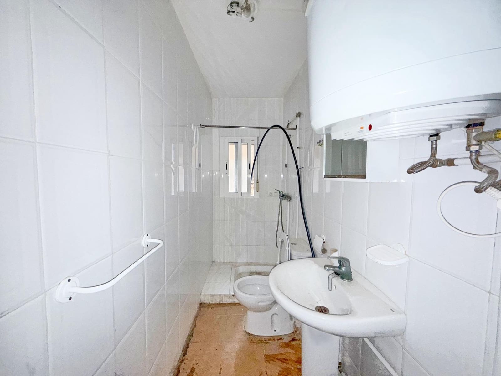 6 bedroom Terraced Villa for sale in Macael - € 38,000 (Ref: 9435148)