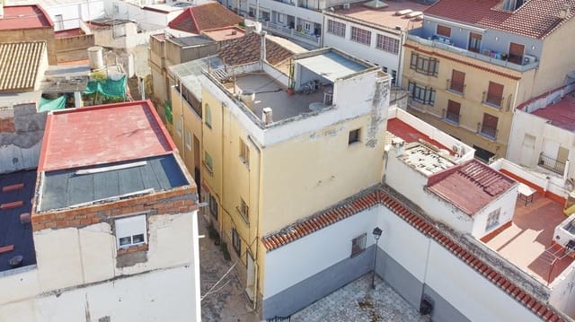 6 bedroom Terraced Villa for sale in Macael - € 38,000 (Ref: 9435148)