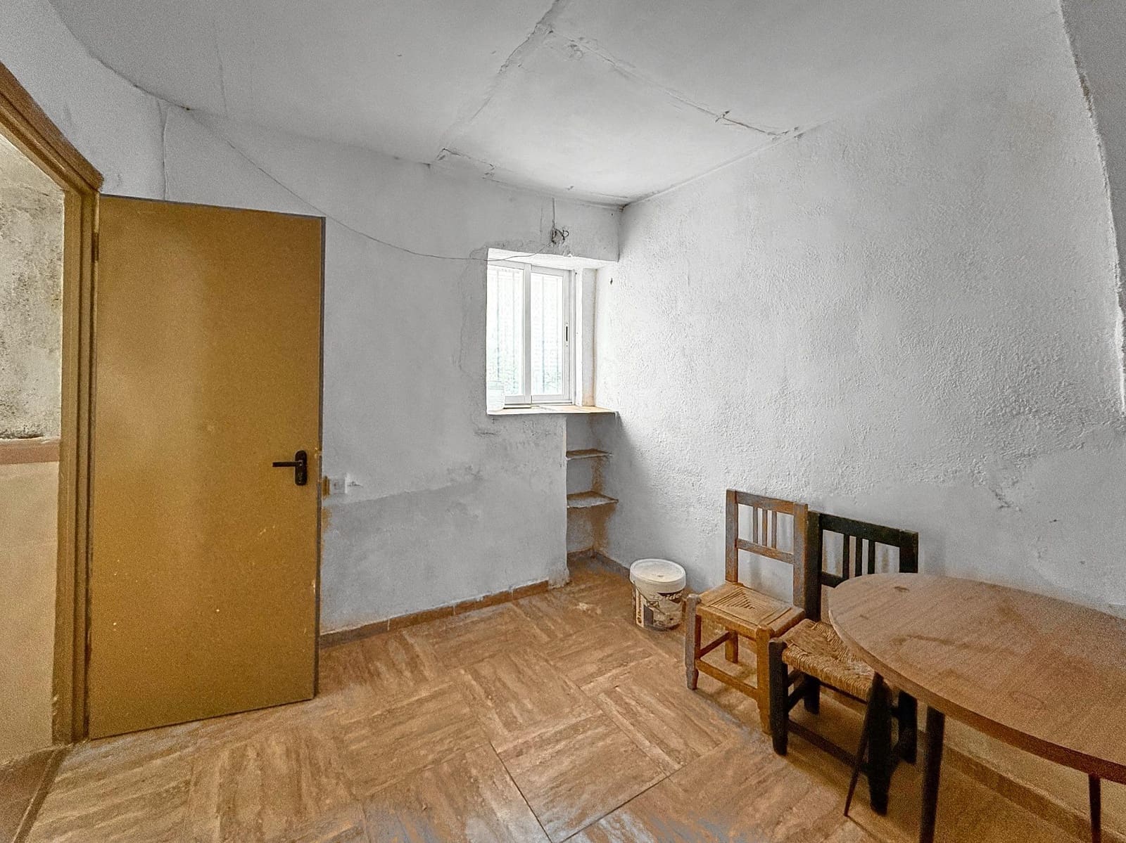 6 bedroom Terraced Villa for sale in Macael - € 38,000 (Ref: 9435148)