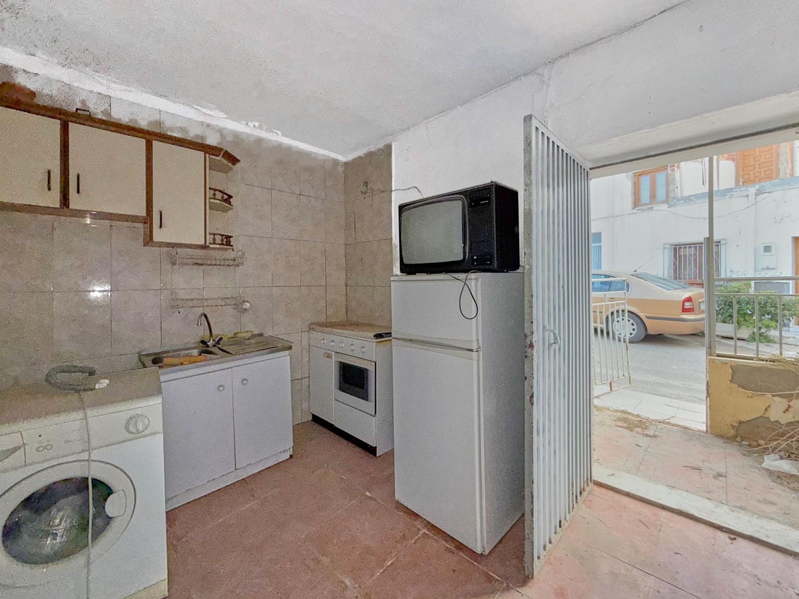 4 slaapkamer Appartement te koop in Macael - € 60.000 (Ref: 9616025)