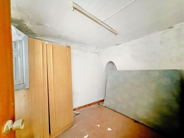 Apartamento de 4 habitaciones en Macael en venta - 60.000 € (Ref: 9616025)