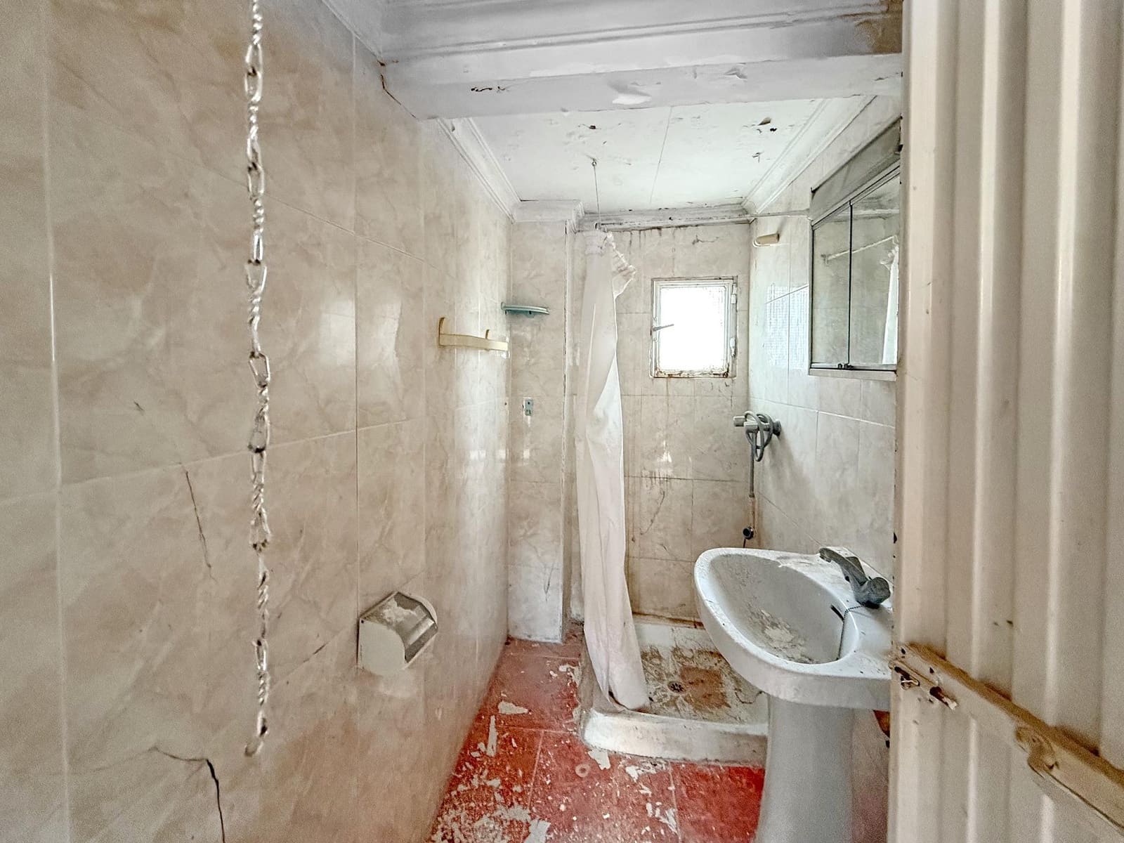 4 slaapkamer Appartement te koop in Macael - € 60.000 (Ref: 9616025)