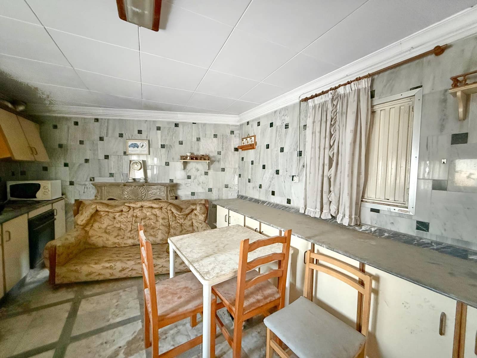 4 slaapkamer Appartement te koop in Macael - € 60.000 (Ref: 9616025)