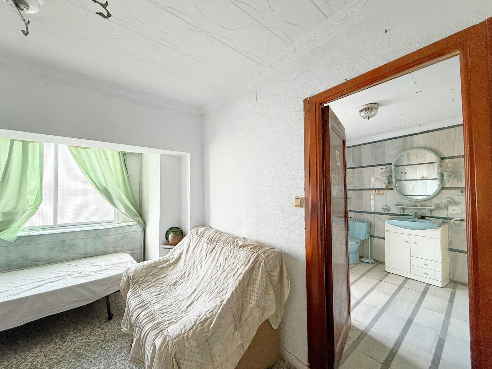 4 slaapkamer Appartement te koop in Macael - € 60.000 (Ref: 9616025)