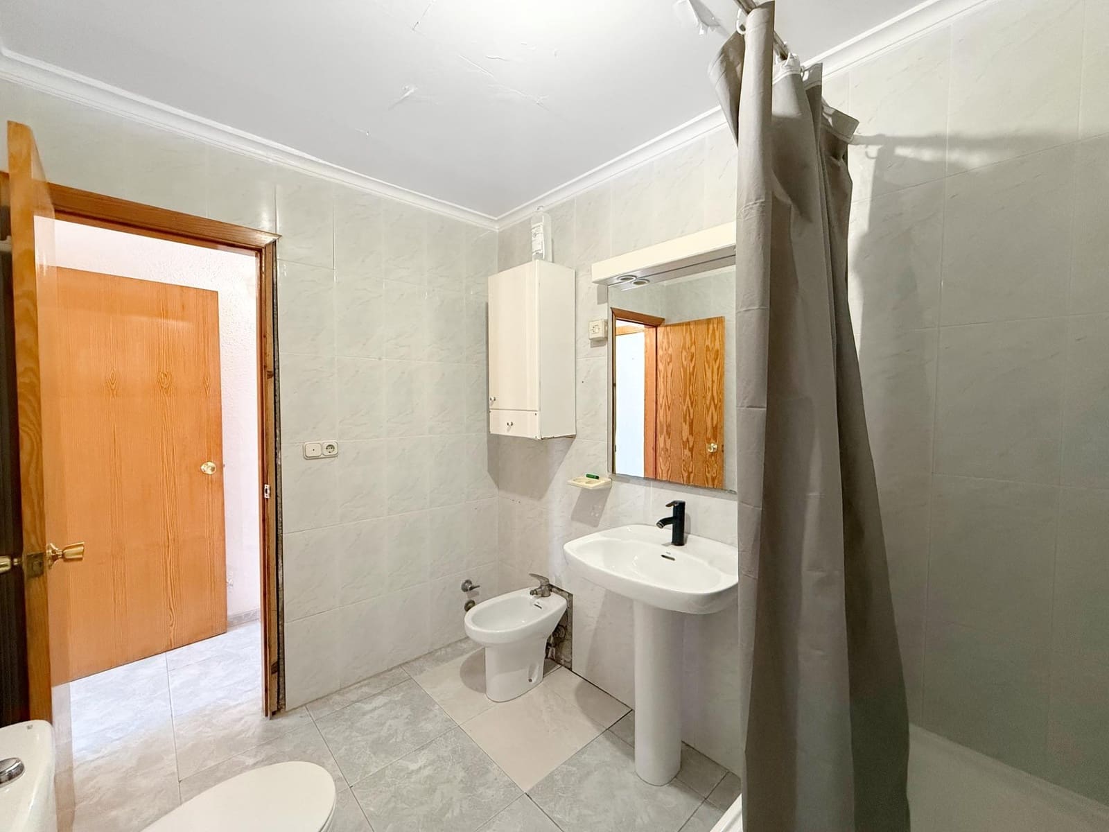 3 bedroom Flat for sale in Olula del Rio - € 80,000 (Ref: 9619438)