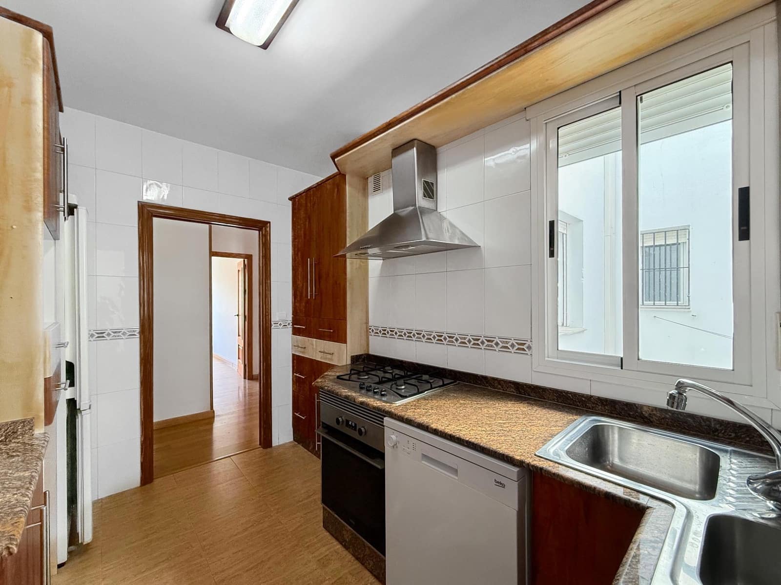 4 bedroom Flat for sale in Olula del Rio - € 145,000 (Ref: 9686590)