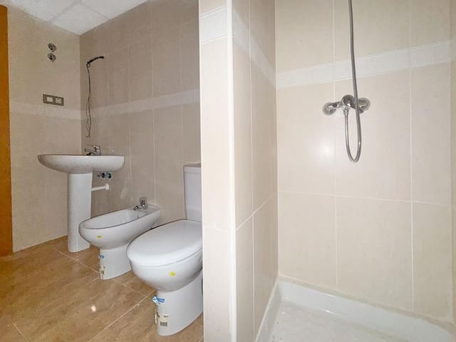 3 makuuhuone Asunto myytävänä paikassa Fines - 75 000 € (Ref: 9738940)