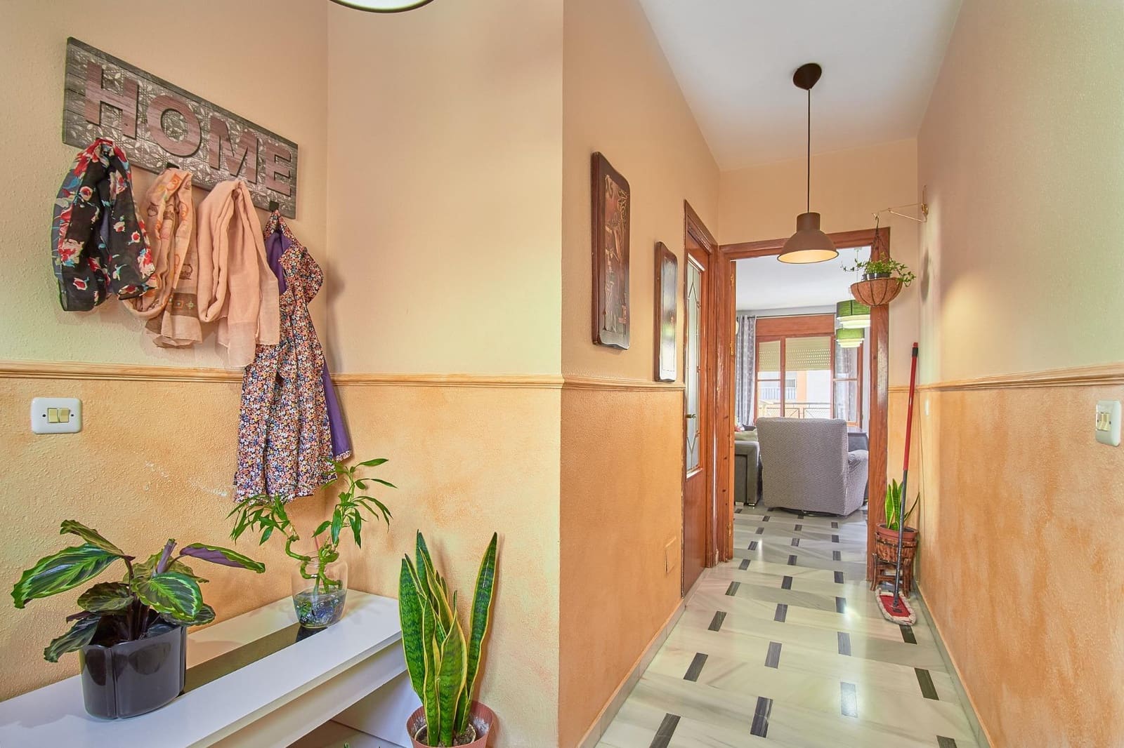 4 bedroom Flat for sale in Macael - € 75,000 (Ref: 9806584)