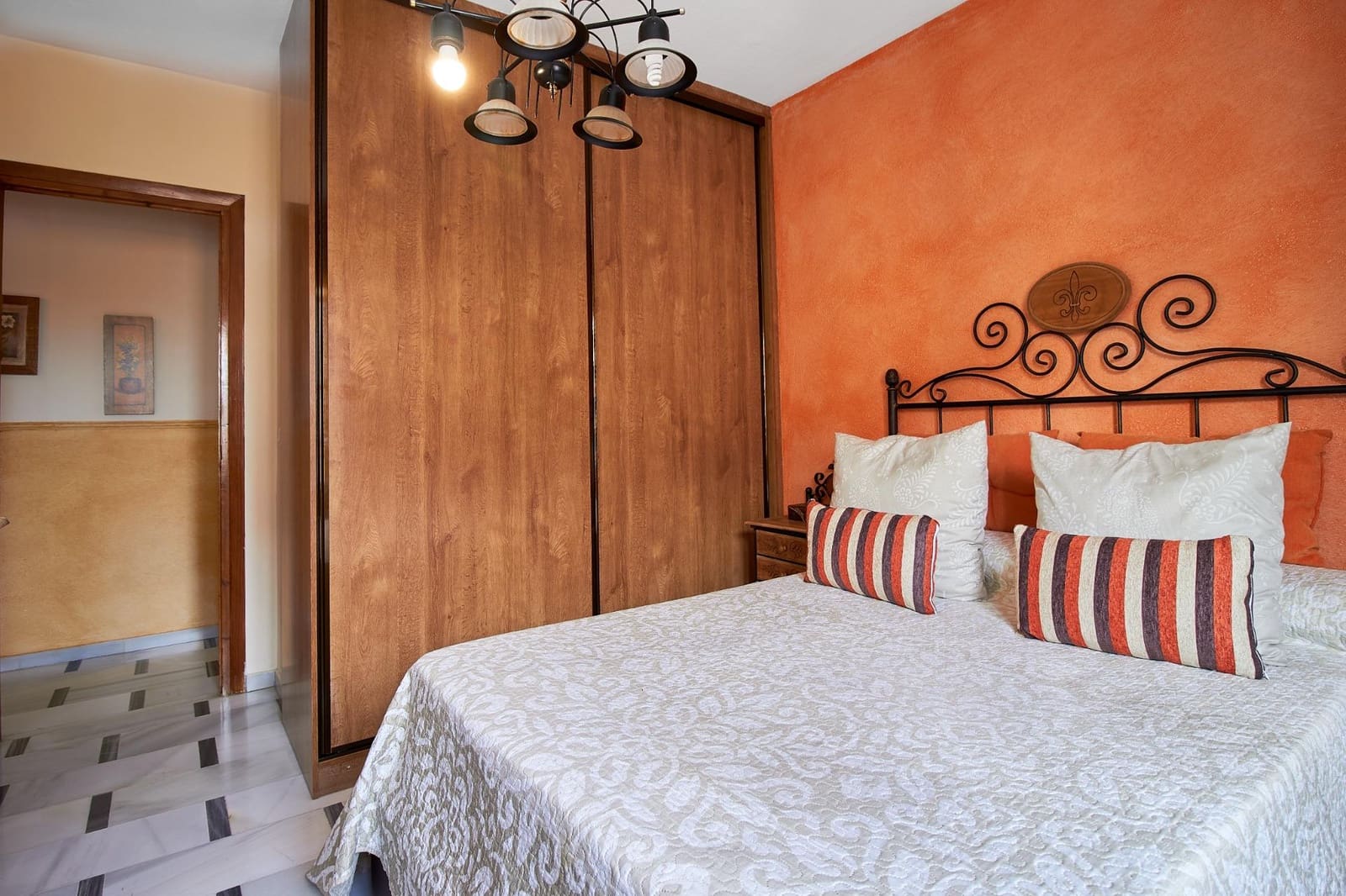 4 bedroom Flat for sale in Macael - € 75,000 (Ref: 9806584)