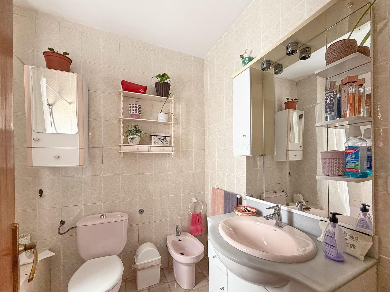 4 bedroom Flat for sale in Macael - € 75,000 (Ref: 9806584)