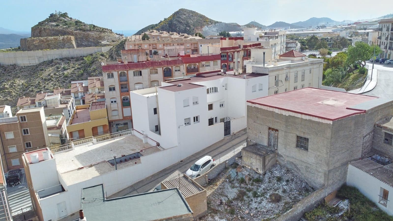 4 bedroom Flat for sale in Macael - € 75,000 (Ref: 9806584)