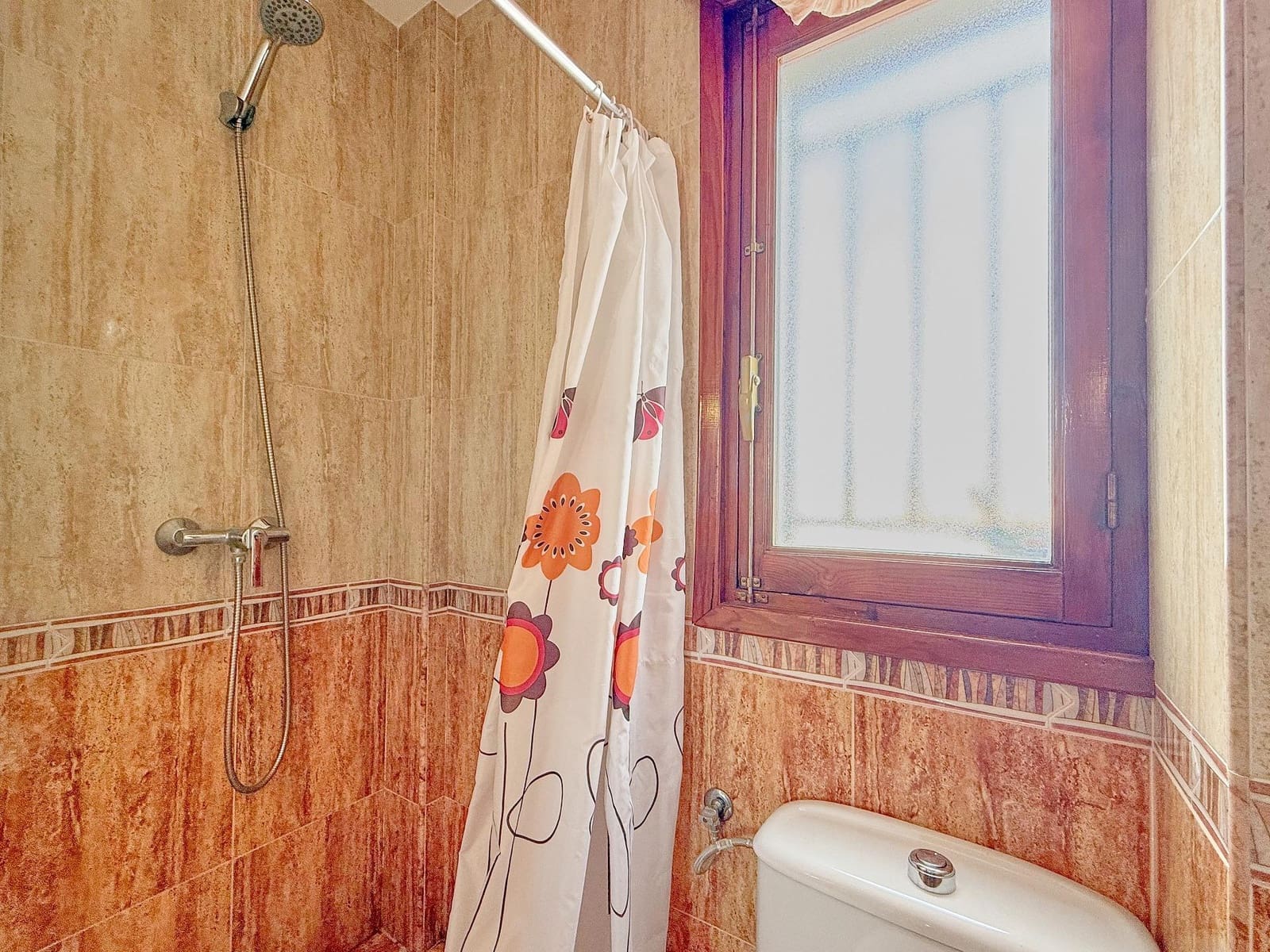 4 bedroom Flat for sale in Macael - € 75,000 (Ref: 9806584)