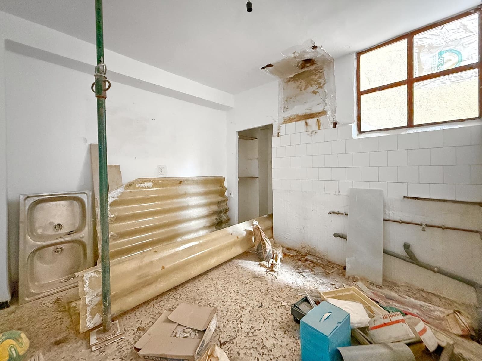 5 bedroom Terraced Villa for sale in Tijola - € 37,000 (Ref: 9918628)