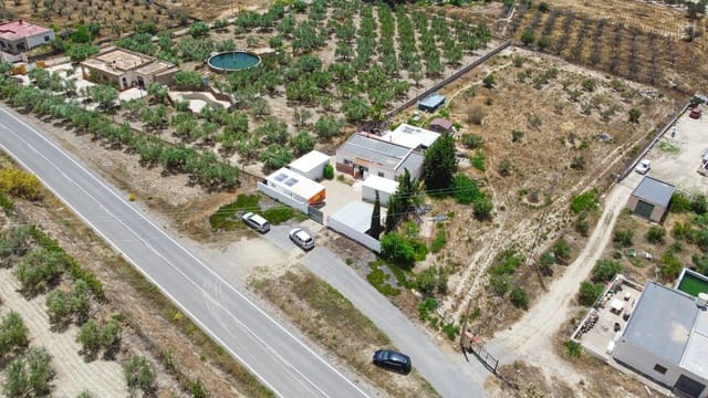 5 bedroom Finca/Country House for sale in Tabernas with garage - € 299,950 (Ref: 9918629)