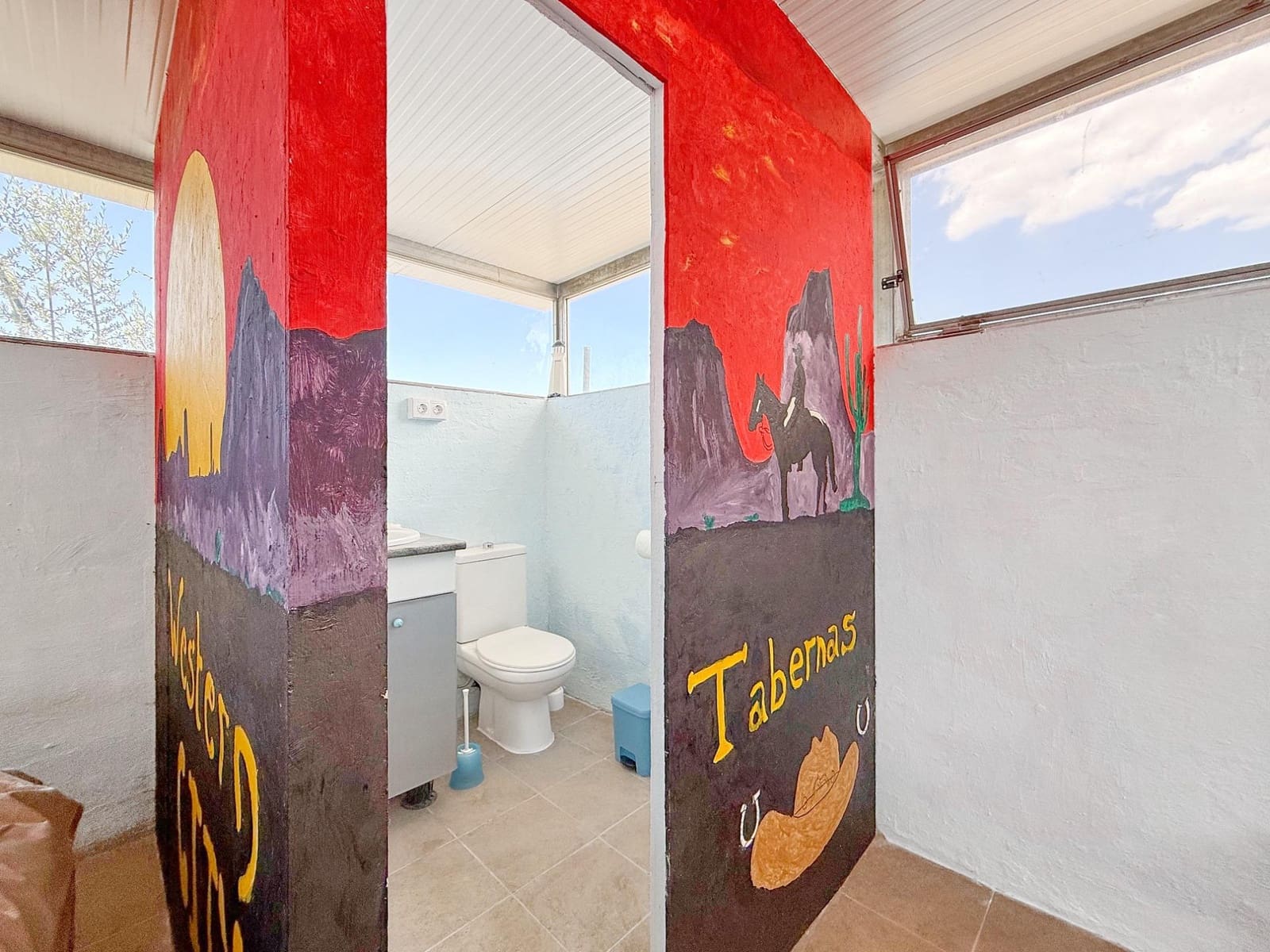 5 bedroom Finca/Country House for sale in Tabernas with garage - € 299,950 (Ref: 9918629)