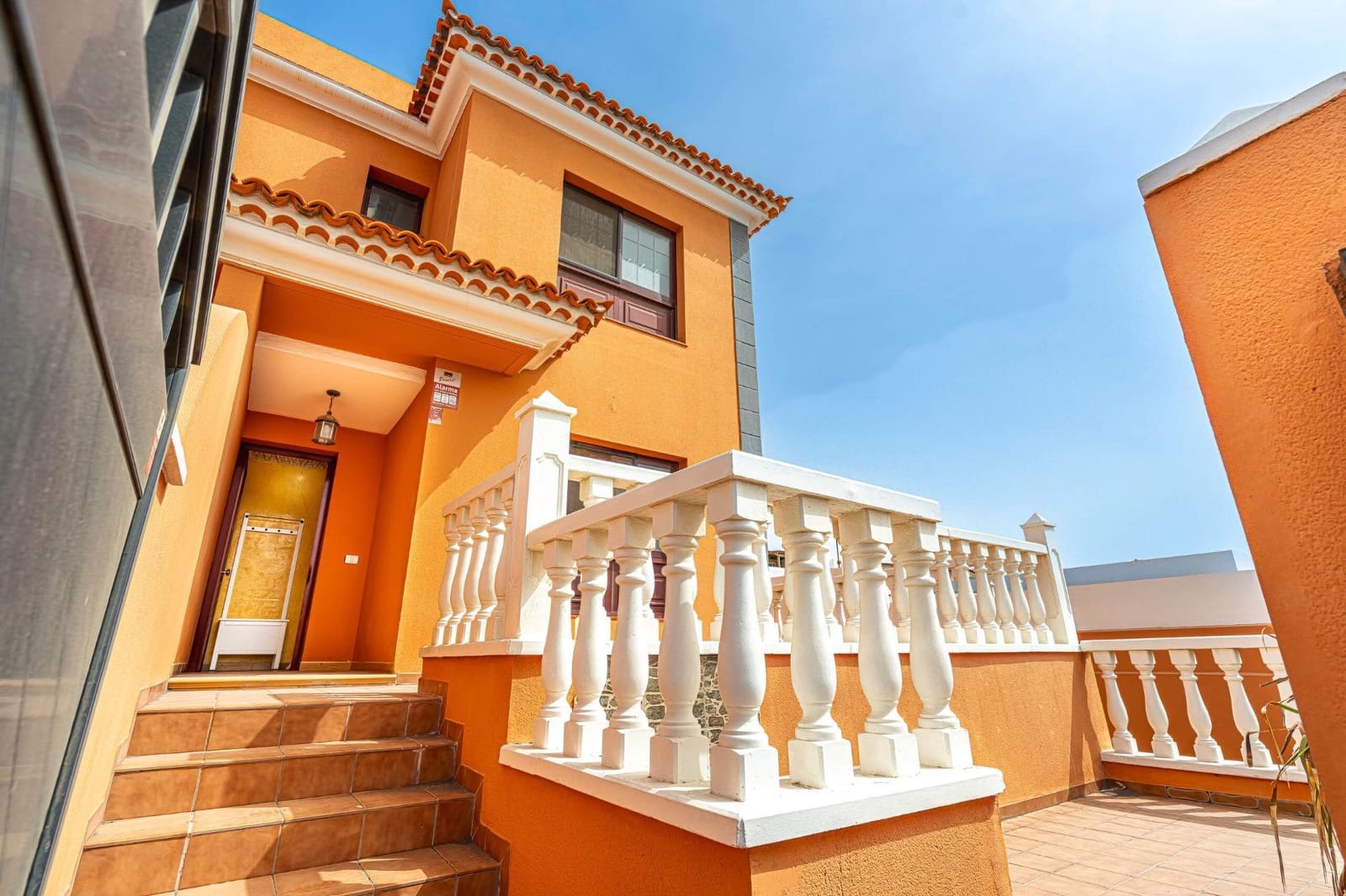 4 soverom Villa til salgs i El Medano med garasje - € 485 000 (Ref: 9234863)