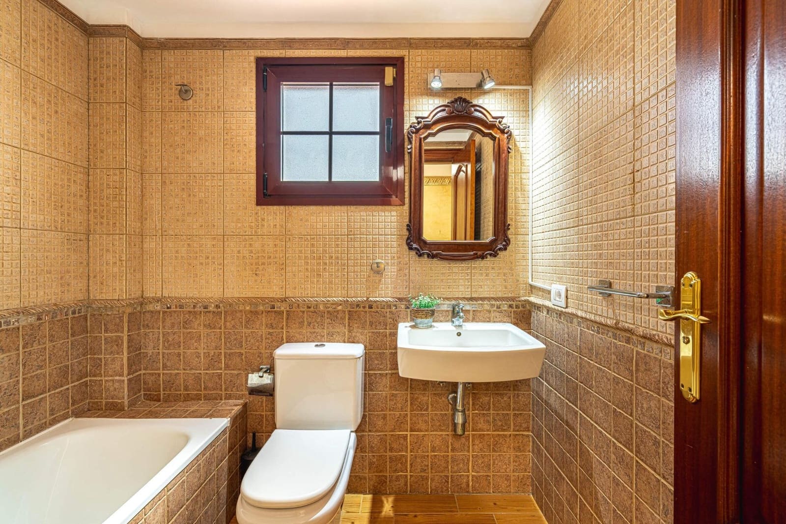 4 soverom Villa til salgs i El Medano med garasje - € 485 000 (Ref: 9234863)