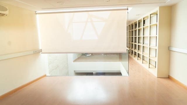 Erhverv til salg i San Cristóbal de La Laguna - € 995.000 (Ref: 9234872)