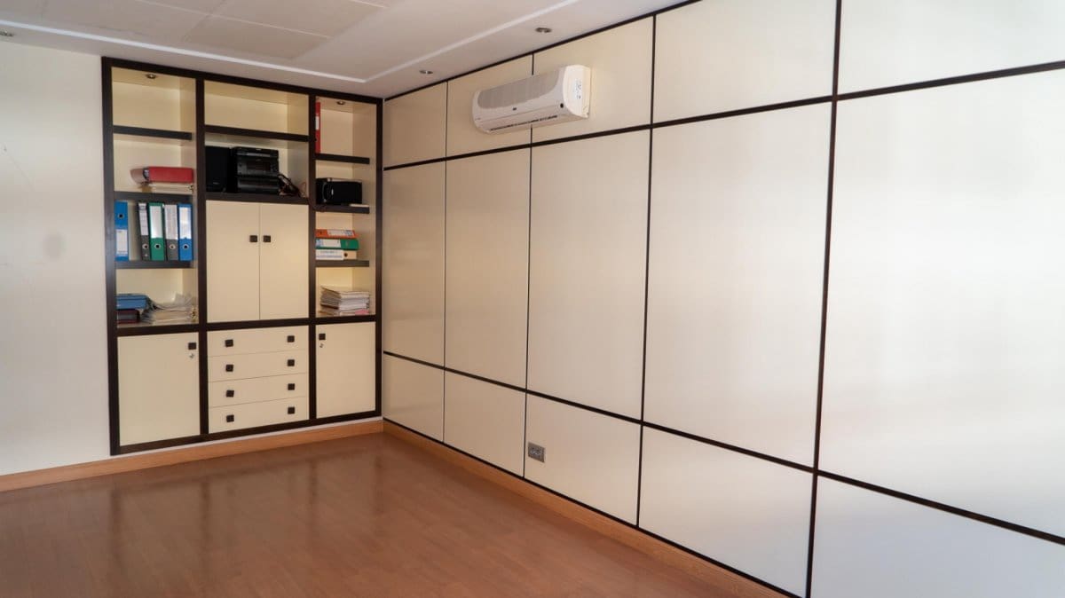 Erhverv til salg i San Cristobal de La Laguna - € 995.000 (Ref: 9234872)