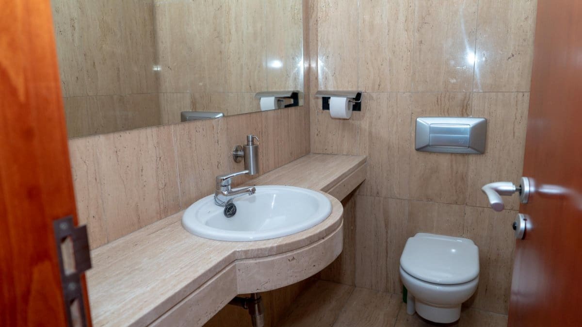 Erhverv til salg i San Cristobal de La Laguna - € 995.000 (Ref: 9234872)