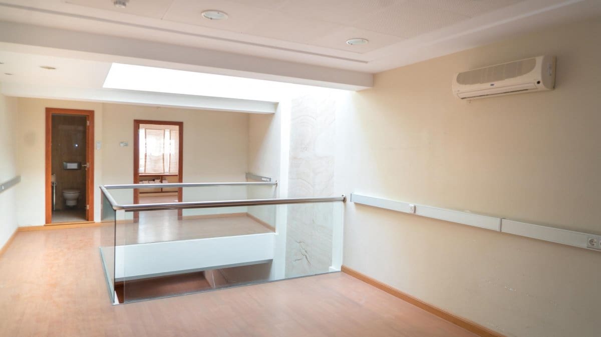 Erhverv til salg i San Cristobal de La Laguna - € 995.000 (Ref: 9234872)