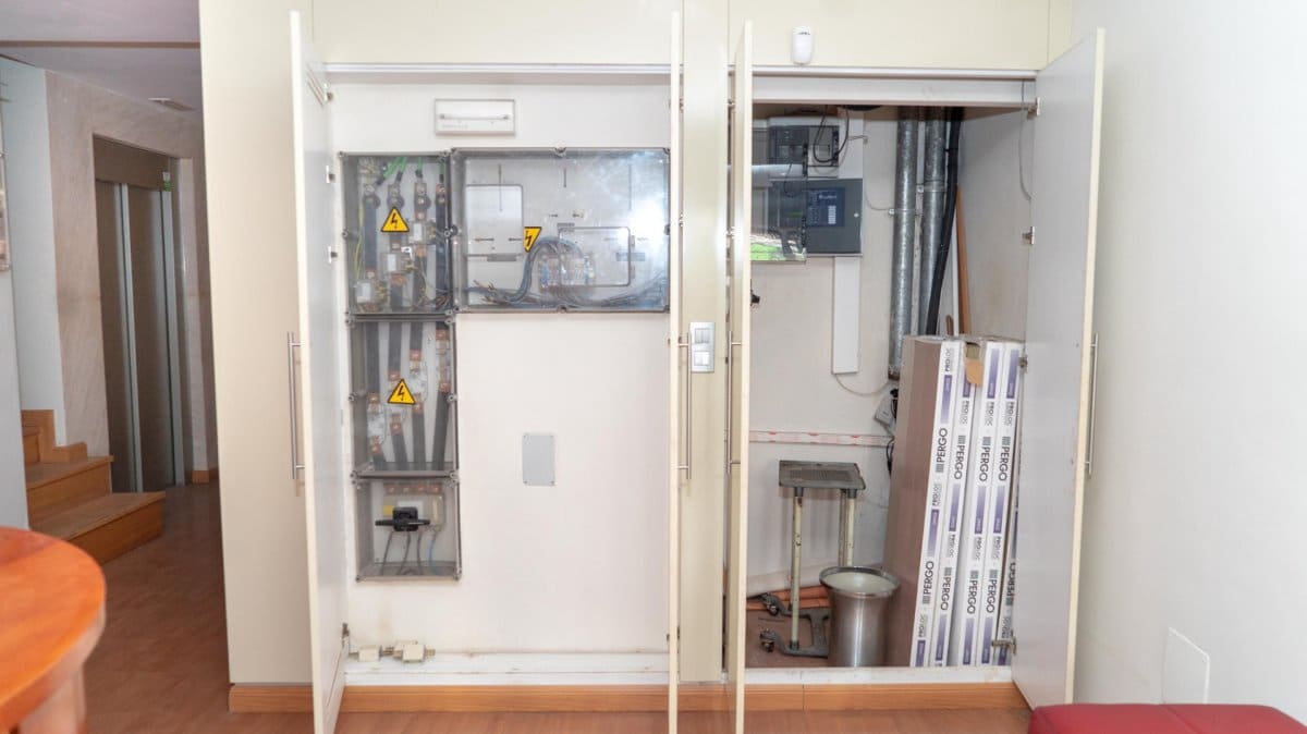 Erhverv til salg i San Cristobal de La Laguna - € 995.000 (Ref: 9234872)