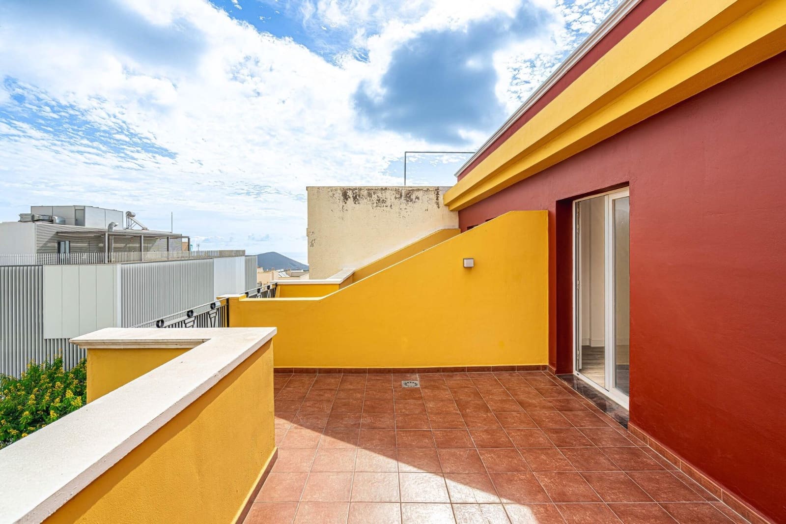 2 Zimmer Penthouse zu vermieten in Guimar - 1.100 € (Ref: 9312751)