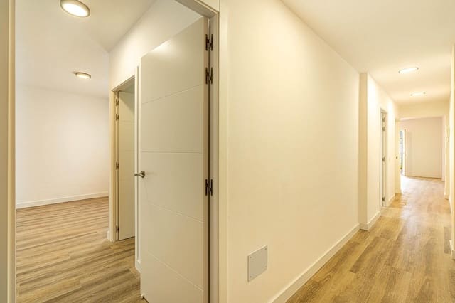 2 bedroom Penthouse for rent in Güímar - € 1,100 (Ref: 9312751)