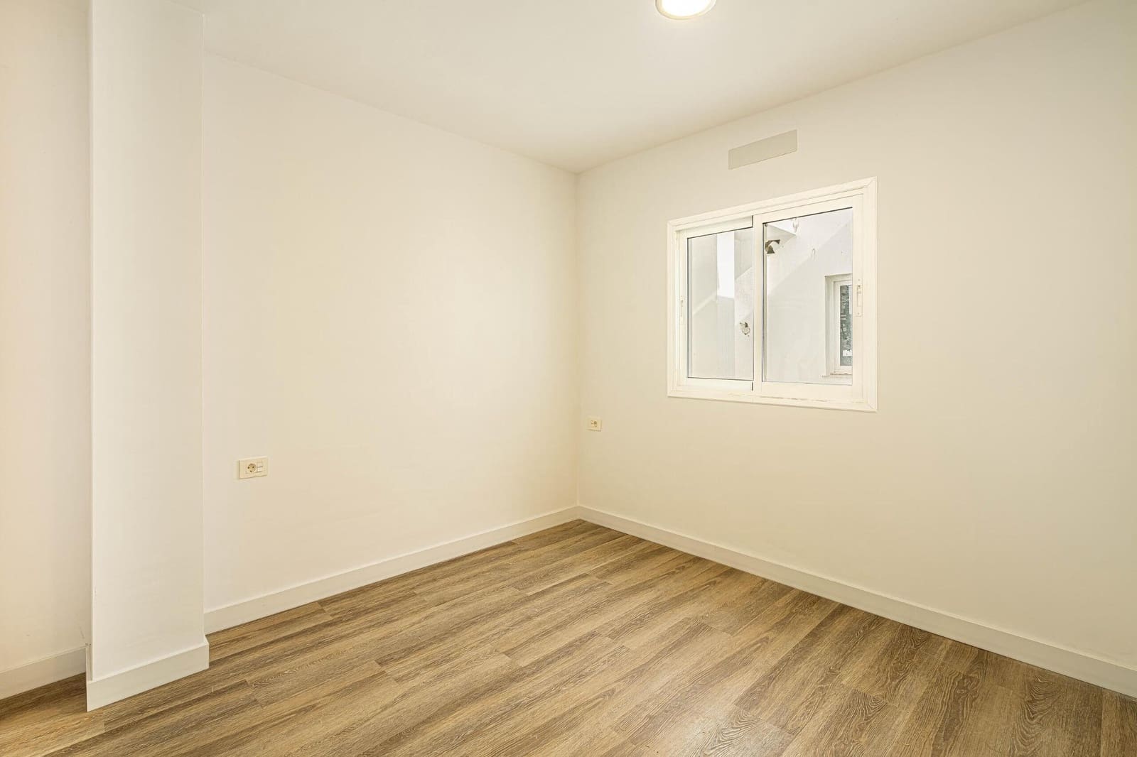 Ático de 2 habitaciones en Güímar en alquiler - 1.100 € (Ref: 9312751)