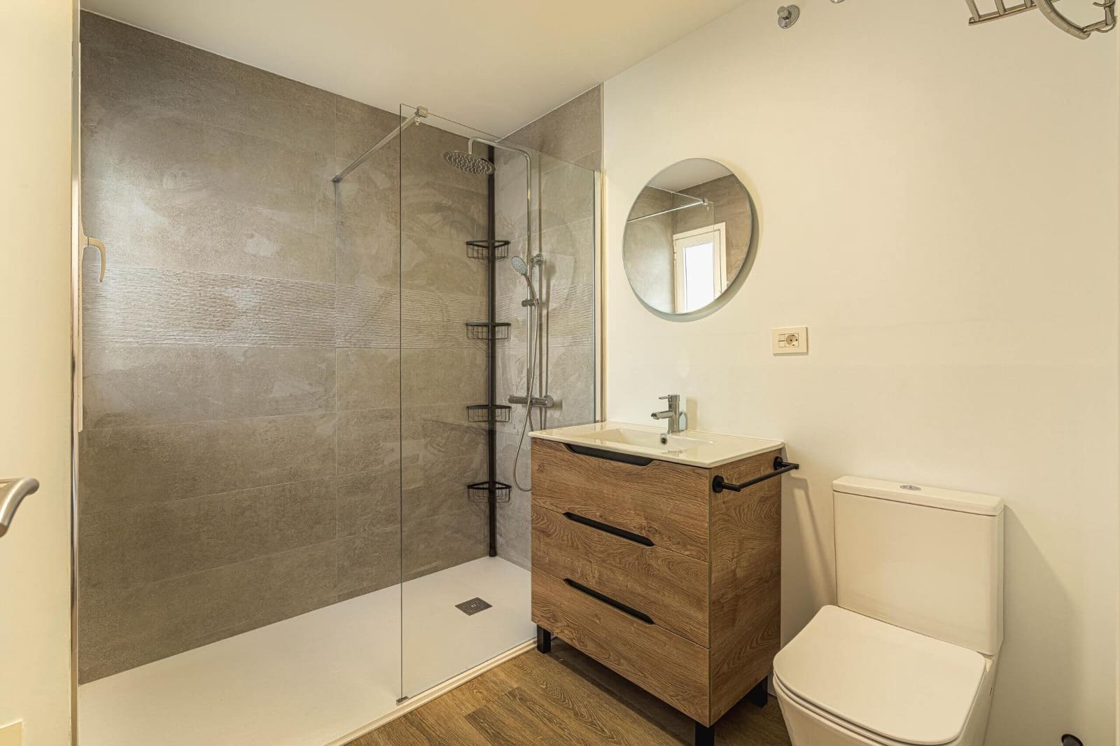 Ático de 2 habitaciones en Güímar en alquiler - 1.100 € (Ref: 9312751)