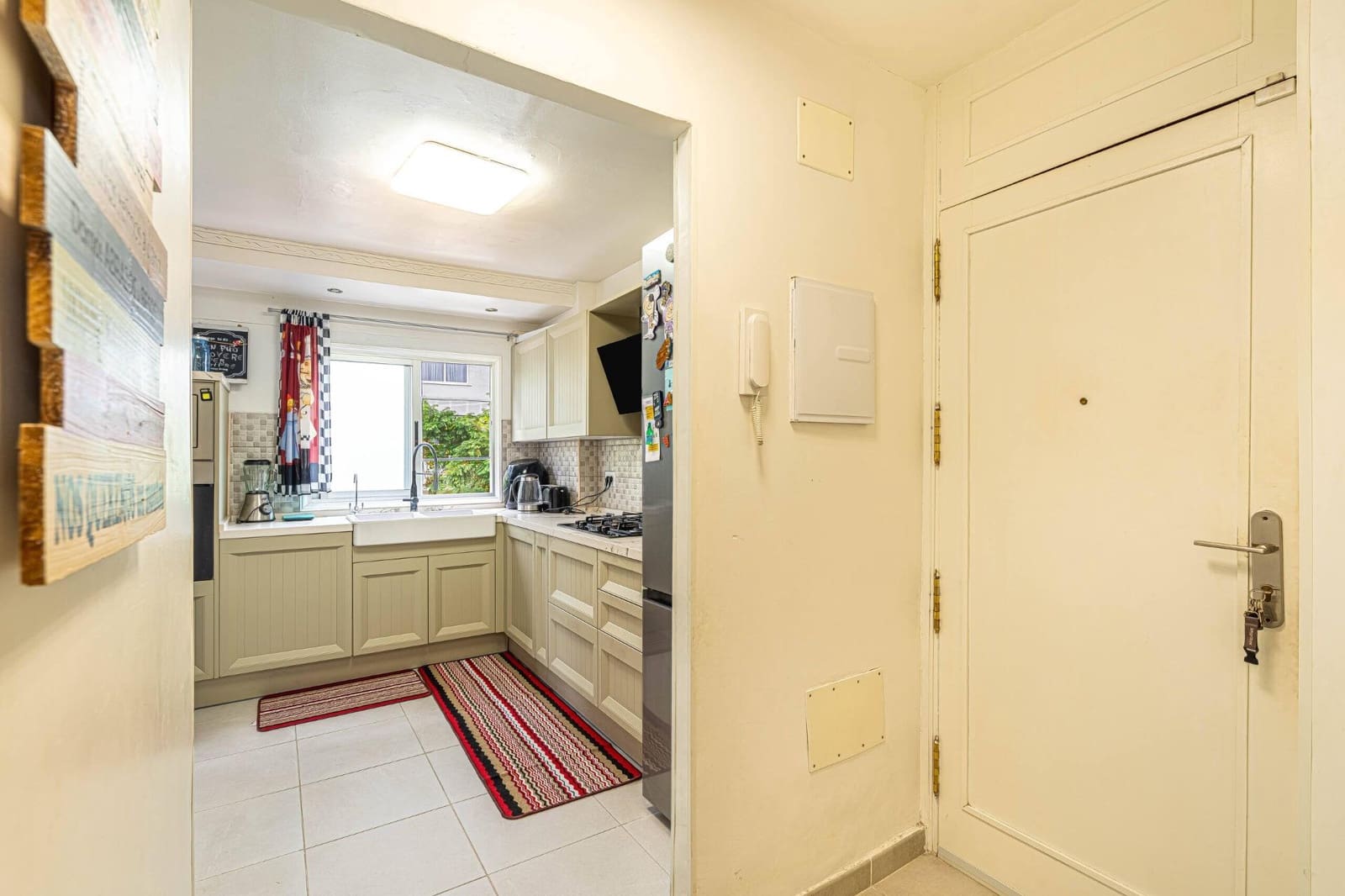 4 bedroom Flat for sale in Santa Cruz de Tenerife - € 195,000 (Ref: 9353502)