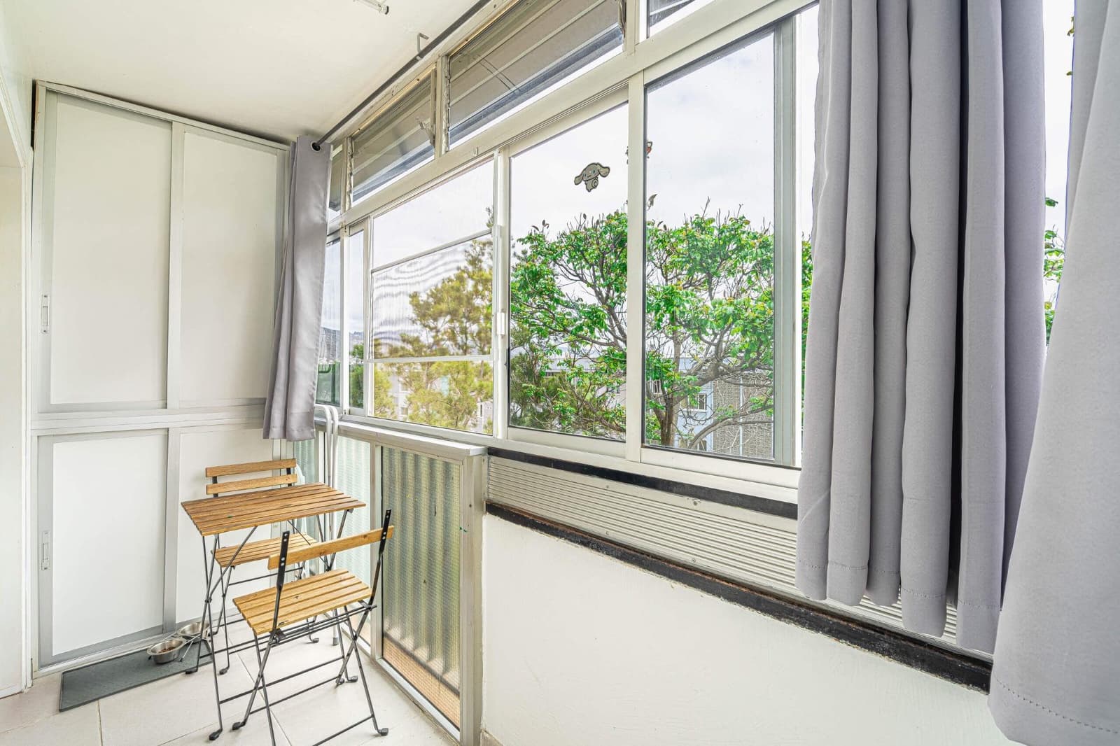 4 bedroom Flat for sale in Santa Cruz de Tenerife - € 195,000 (Ref: 9353502)