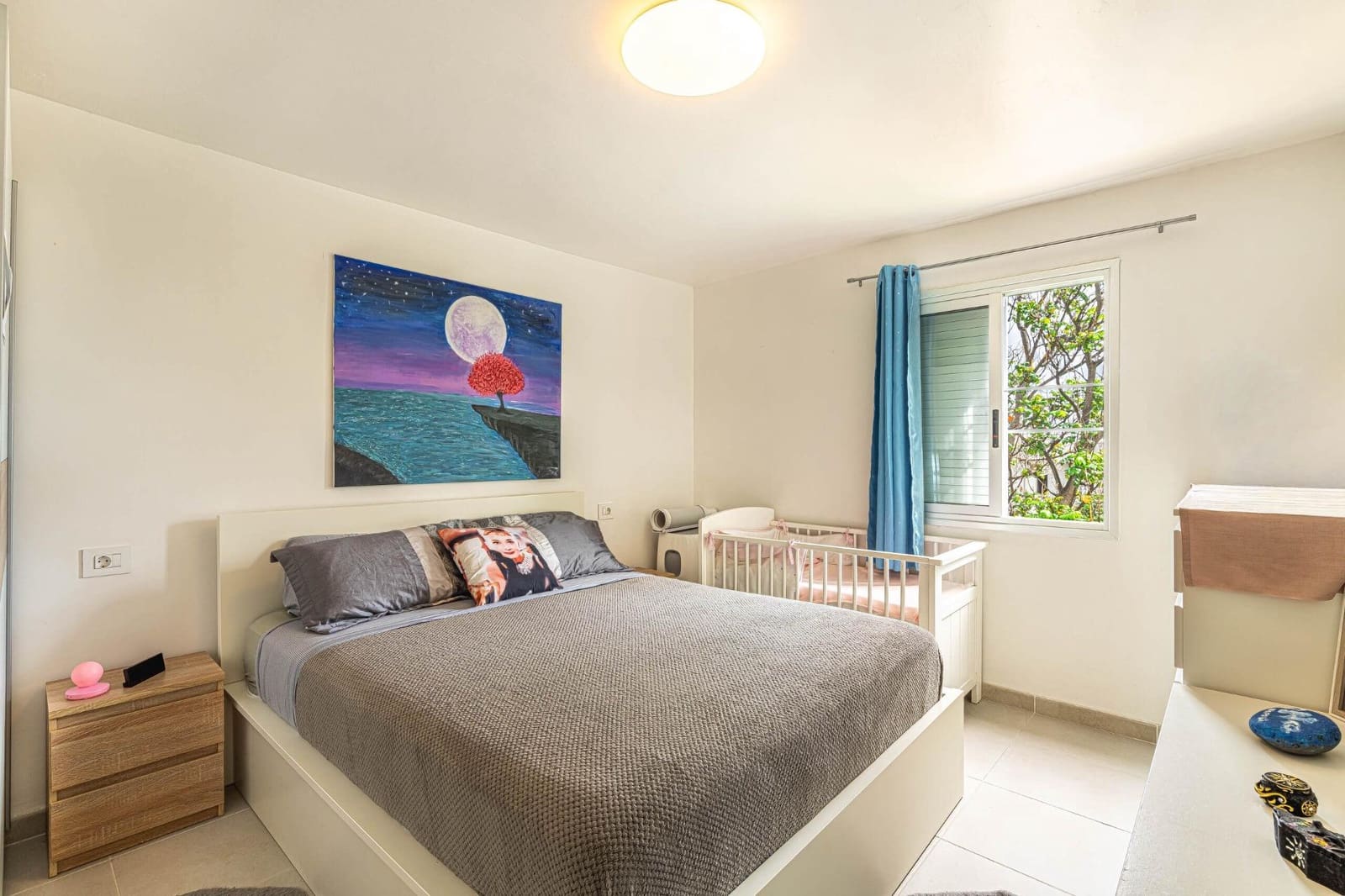 4 bedroom Flat for sale in Santa Cruz de Tenerife - € 195,000 (Ref: 9353502)