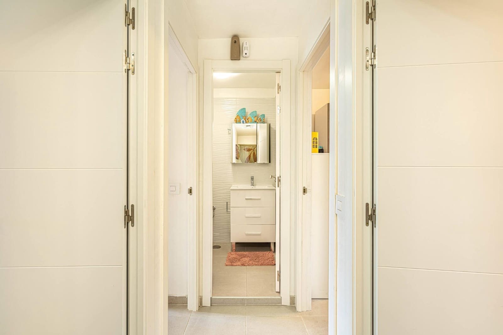 4 bedroom Flat for sale in Santa Cruz de Tenerife - € 195,000 (Ref: 9353502)