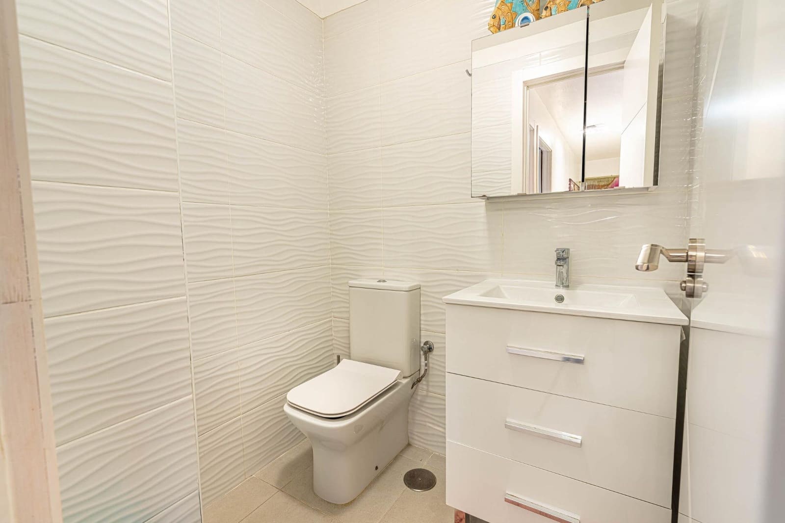 4 bedroom Flat for sale in Santa Cruz de Tenerife - € 195,000 (Ref: 9353502)