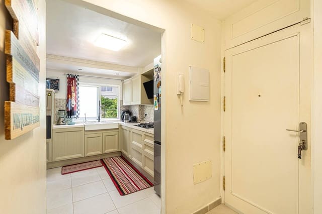 4 soverom Leilighet til salgs i Santa Cruz de Tenerife - € 195 000 (Ref: 9353502)