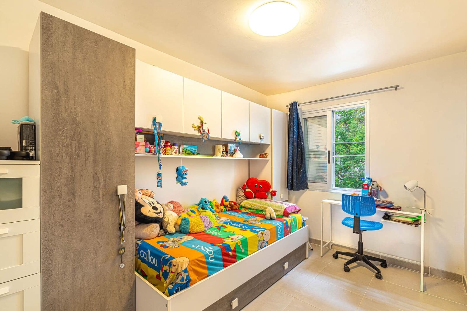 4 bedroom Flat for sale in Santa Cruz de Tenerife - € 195,000 (Ref: 9353502)