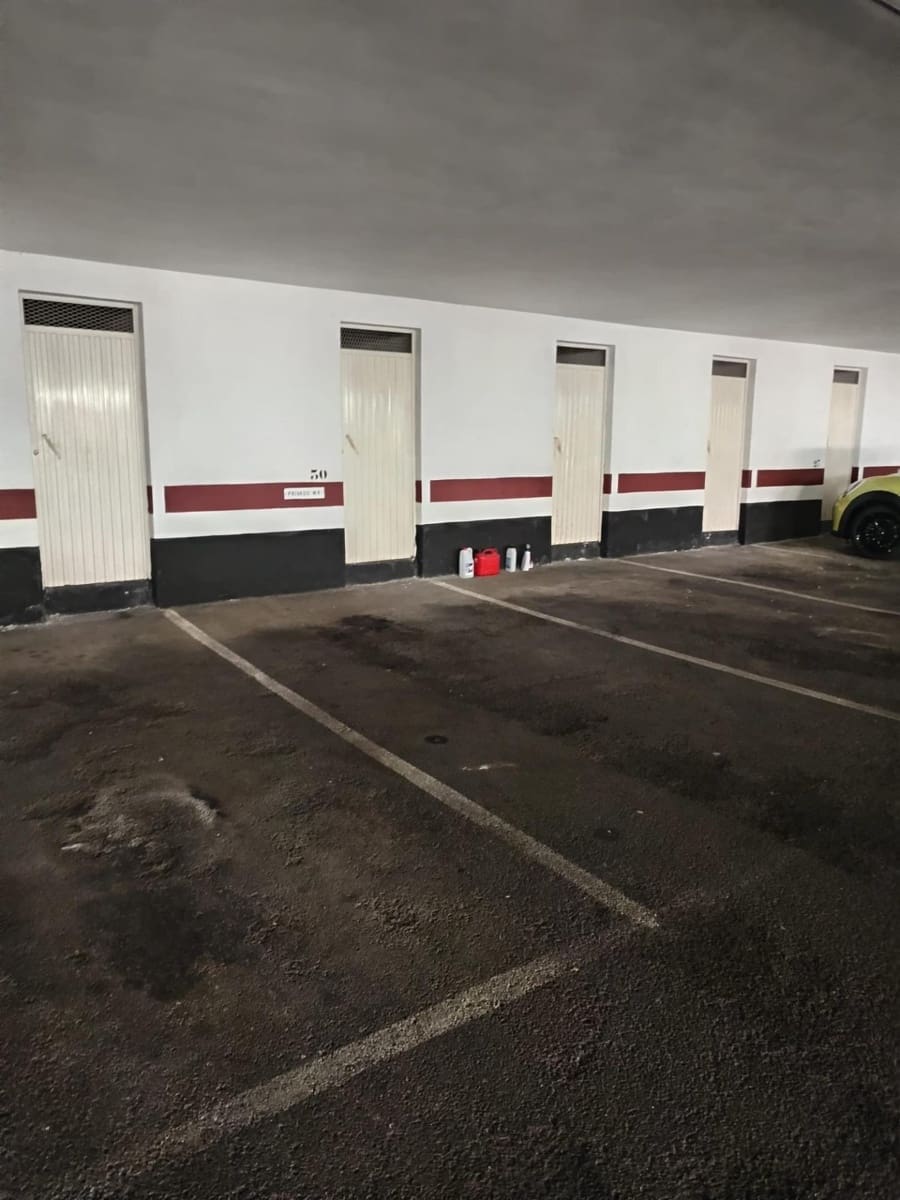 3 bedroom Flat for rent in Tabaiba with pool garage - € 1,500 (Ref: 9388128)