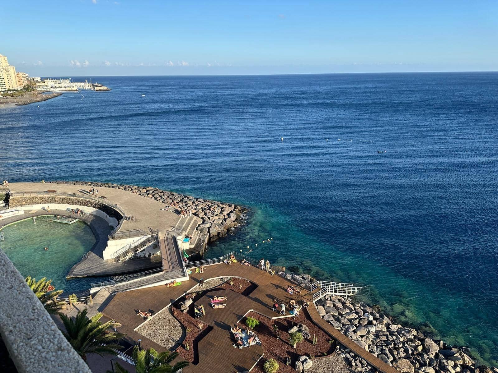 3 bedroom Flat for rent in Tabaiba with pool garage - € 1,500 (Ref: 9388128)