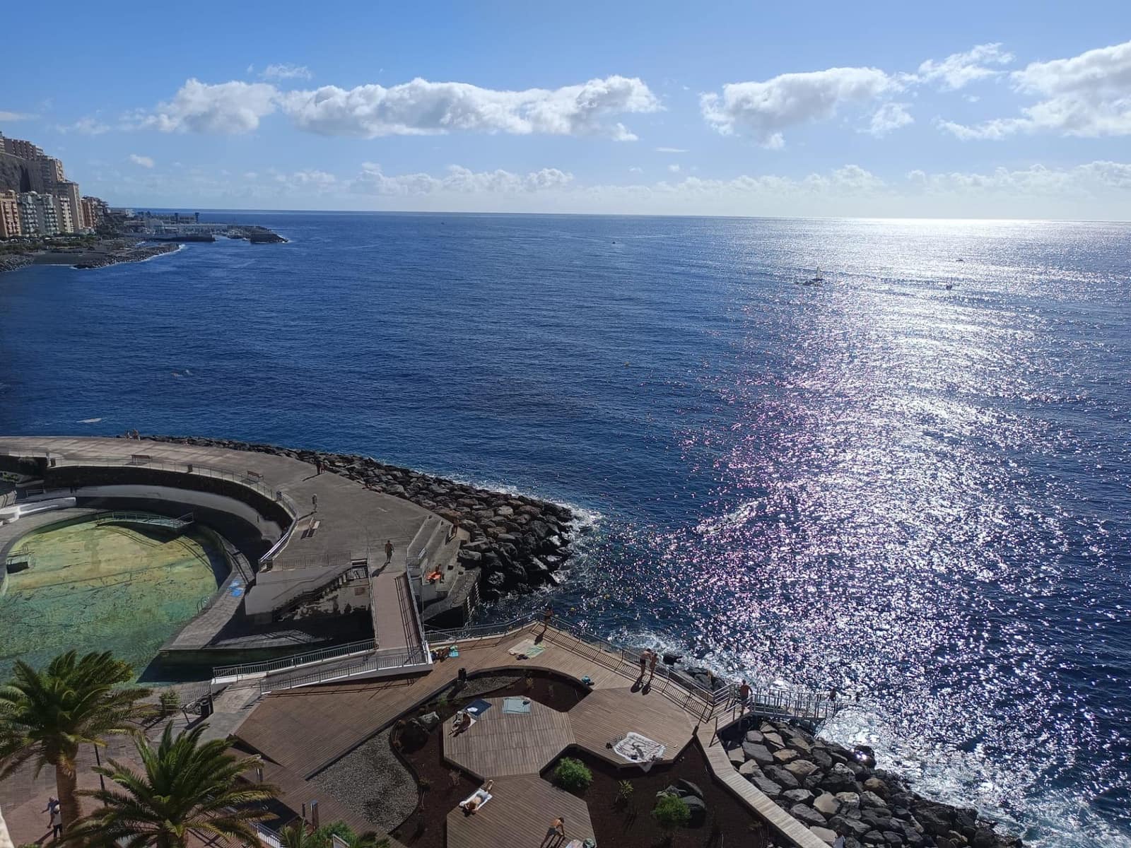 3 bedroom Flat for rent in Tabaiba with pool garage - € 1,500 (Ref: 9388128)