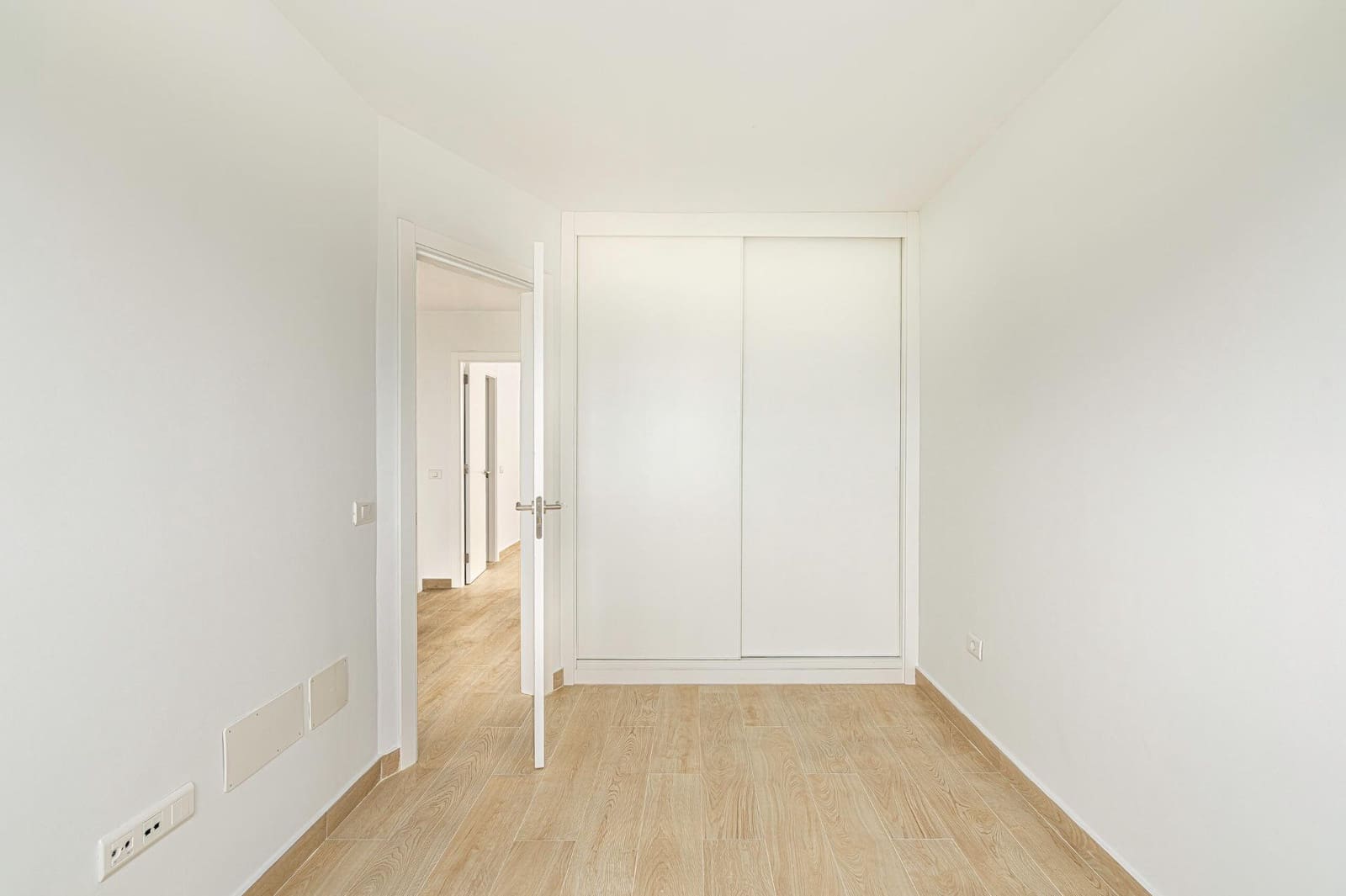 3 sovrum Semi-fristående Villa till salu i San Cristobal de La Laguna med garage - 448 000 € (Ref: 9401821)