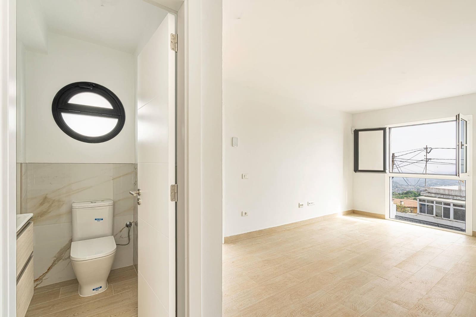 3 sovrum Semi-fristående Villa till salu i San Cristobal de La Laguna med garage - 448 000 € (Ref: 9401821)