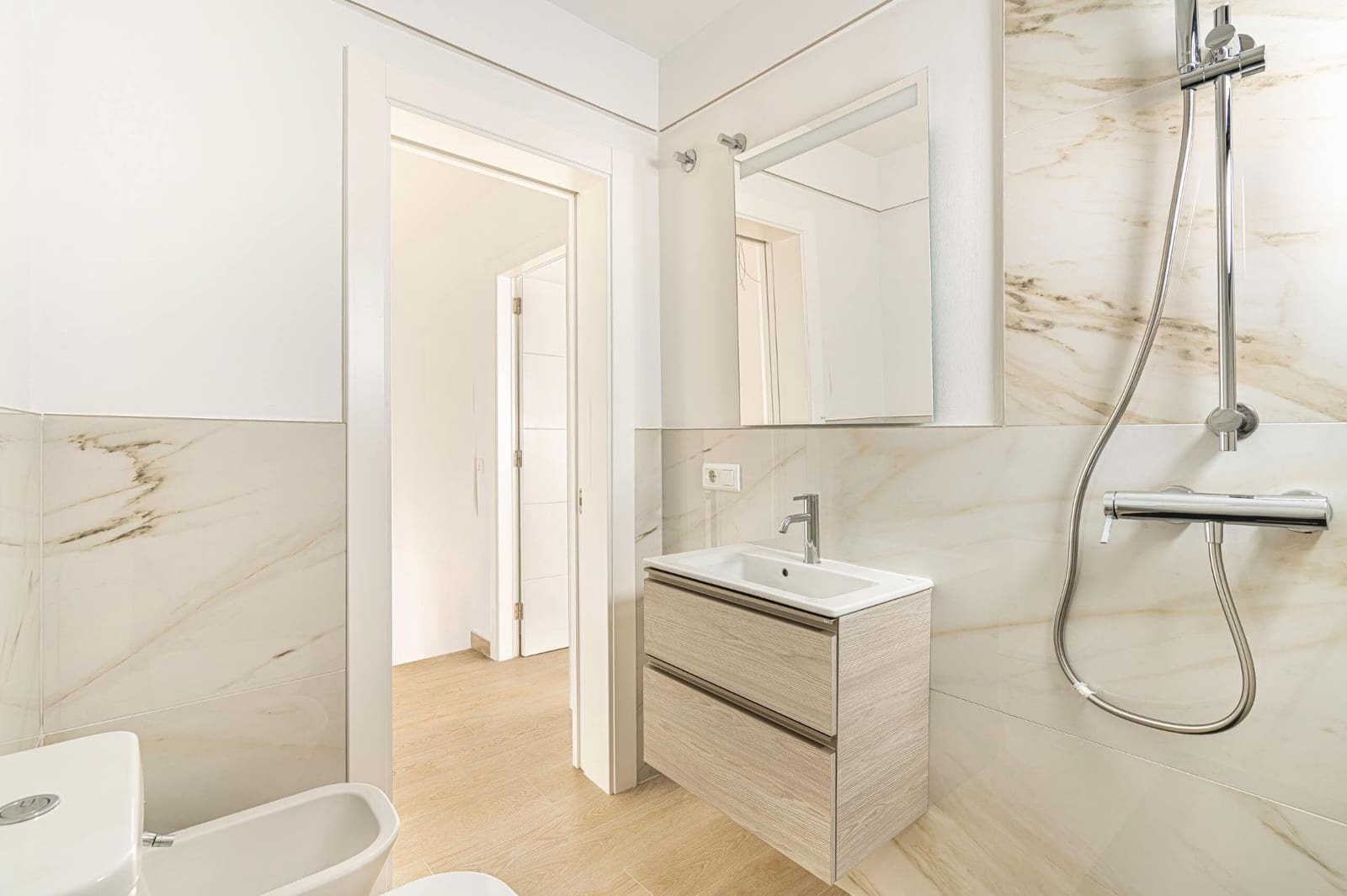 3 sovrum Semi-fristående Villa till salu i San Cristobal de La Laguna med garage - 448 000 € (Ref: 9401821)