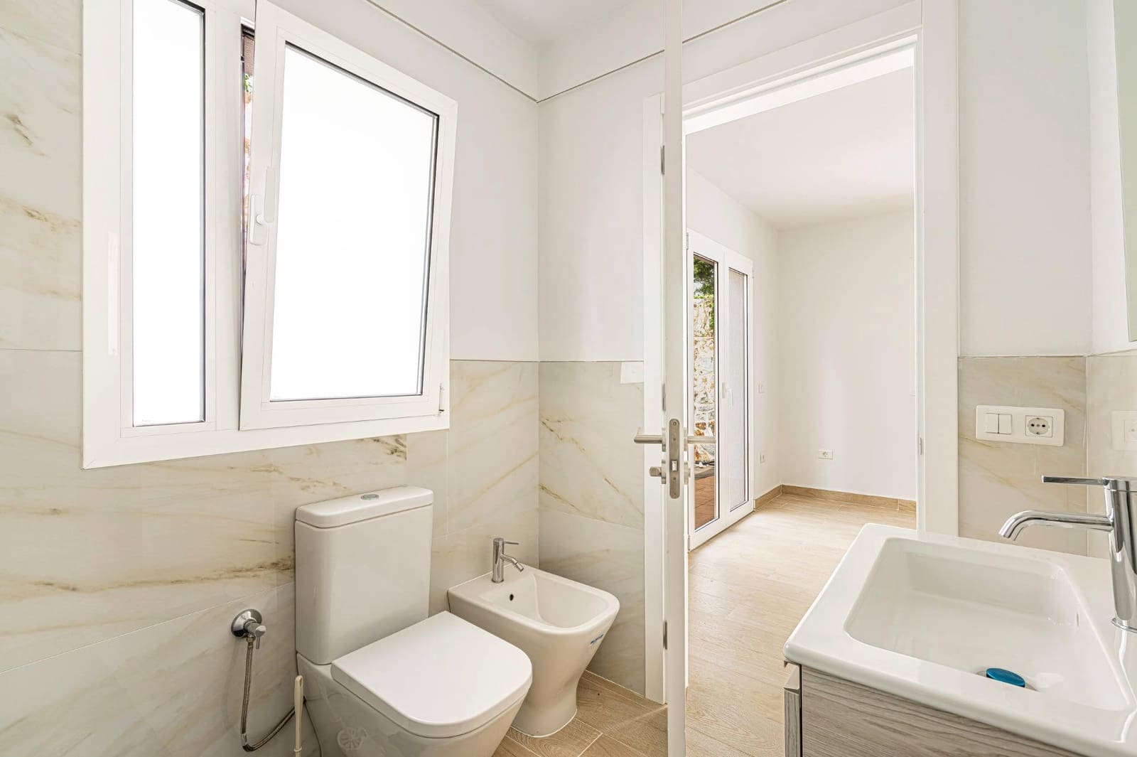 3 sovrum Semi-fristående Villa till salu i San Cristobal de La Laguna med garage - 448 000 € (Ref: 9401821)