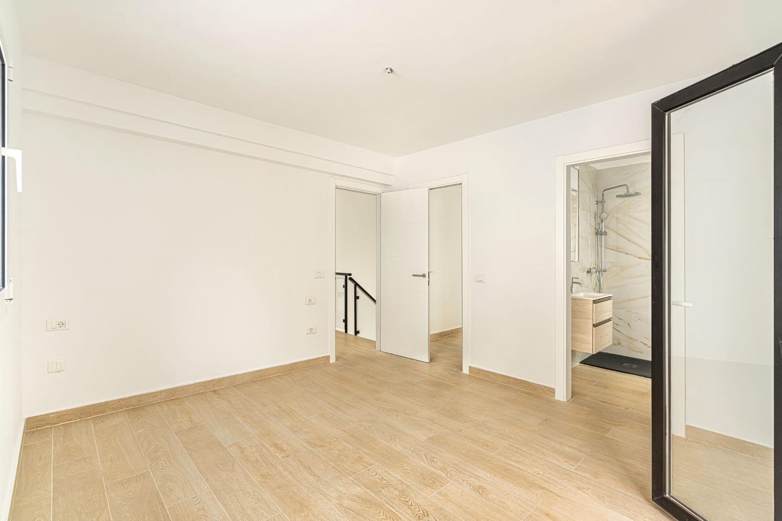 Pareado de 3 habitaciones en San Cristóbal de La Laguna en venta con garaje - 419.000 € (Ref: 9502682)