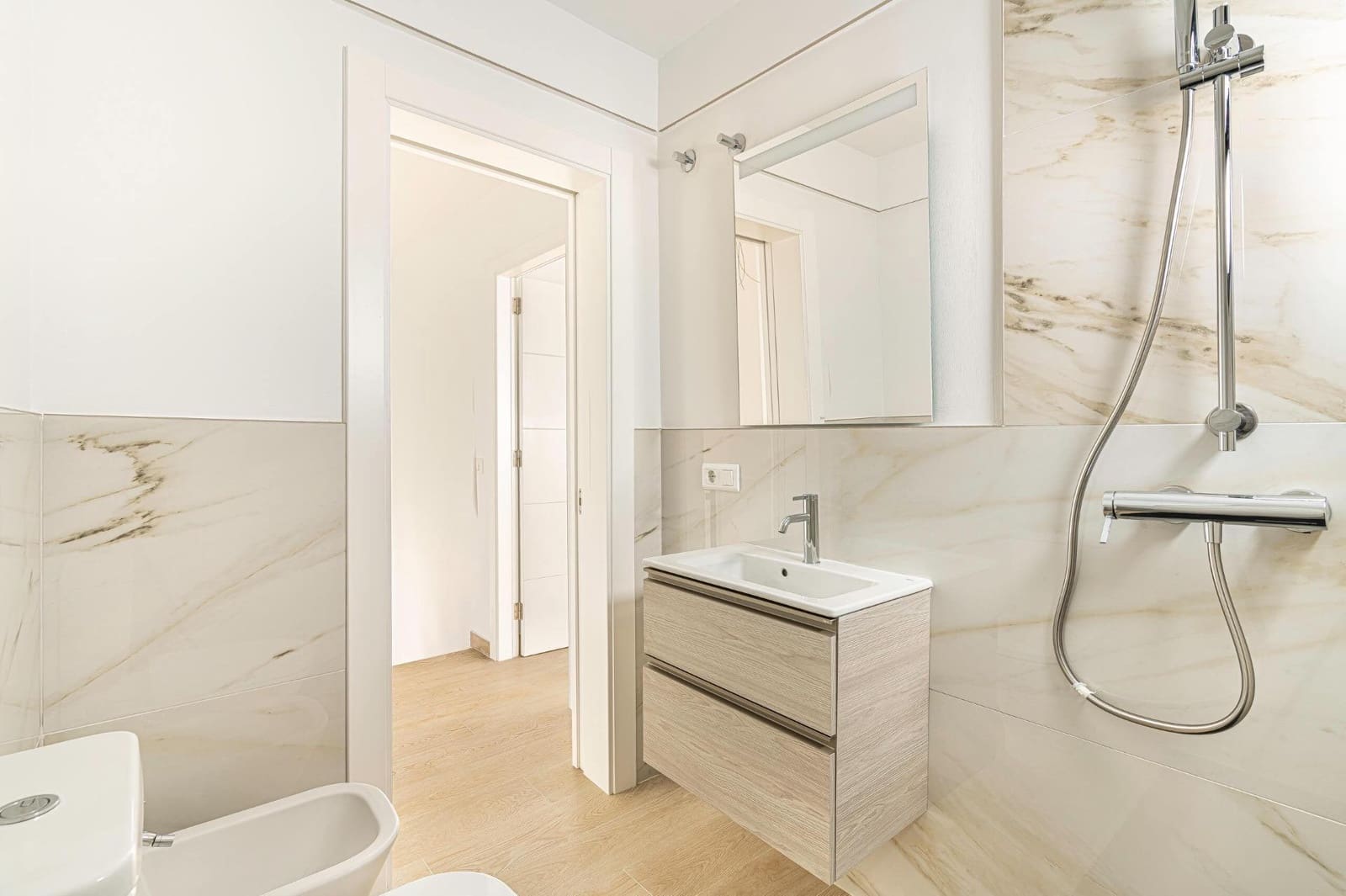 Pareado de 3 habitaciones en San Cristóbal de La Laguna en venta con garaje - 419.000 € (Ref: 9502682)